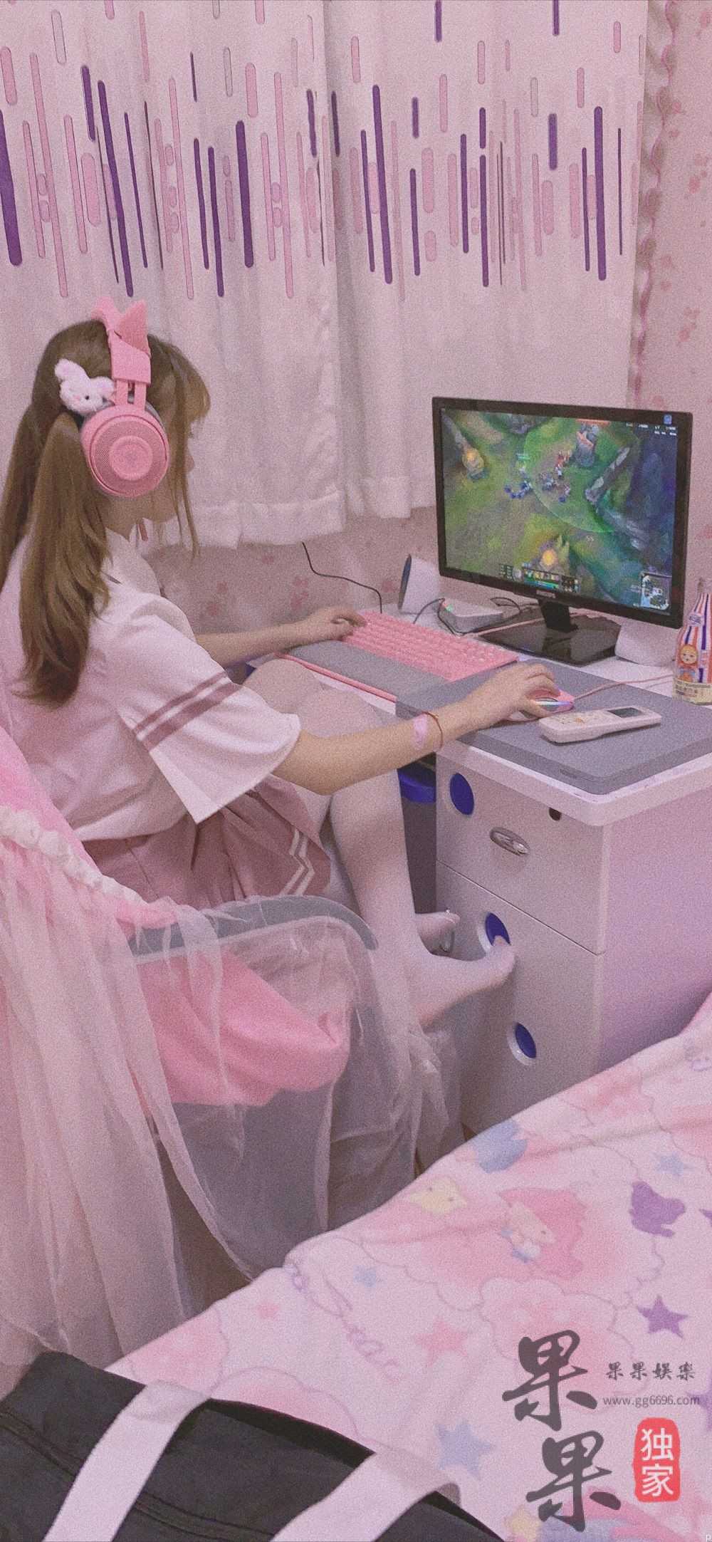 赛高酱 - 粉色萝莉裙 [28P+1V/709M]（1）