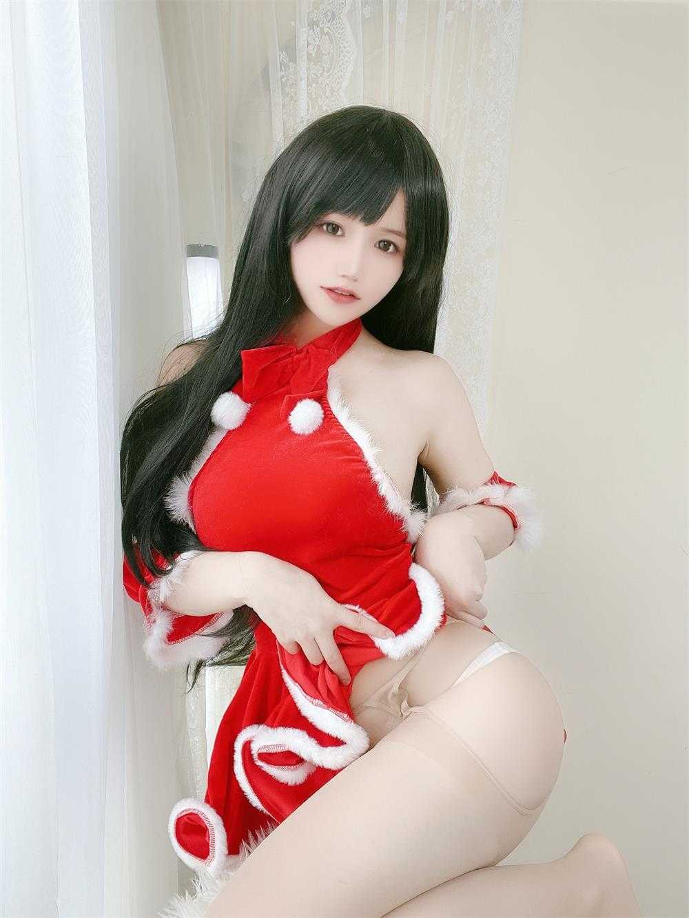 动漫博主小仓千代w - 红色圣诞礼物裙（2）
